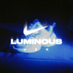 Nike V2K Run Wmns Luminous 3M Reflective FV6602-400