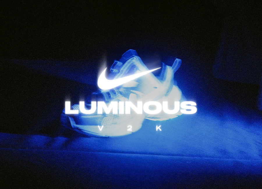 Nike V2K Run Wmns Luminous 3M Reflective FV6602-400