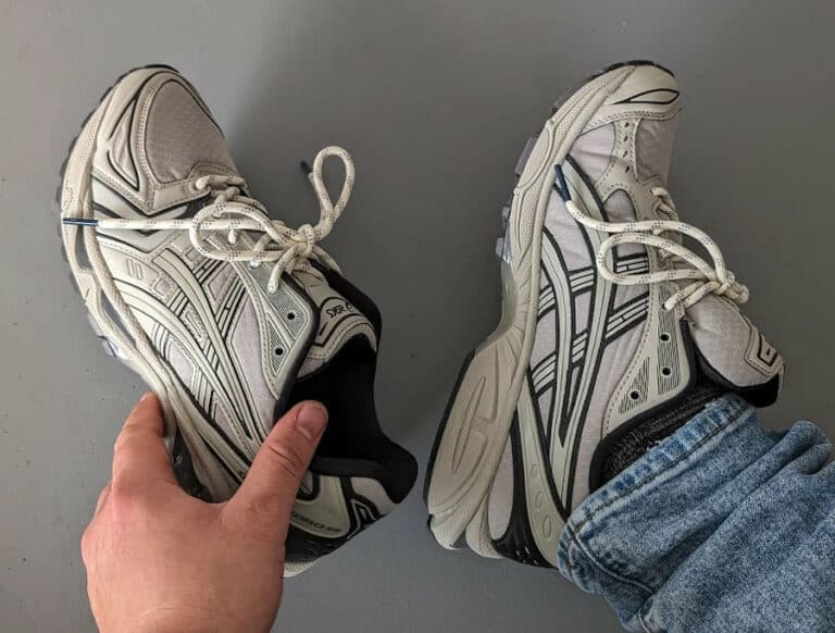 asics kayano grise