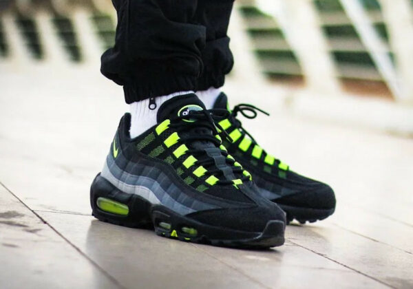 Nike Air Max 95 Reverse Neon 600x420