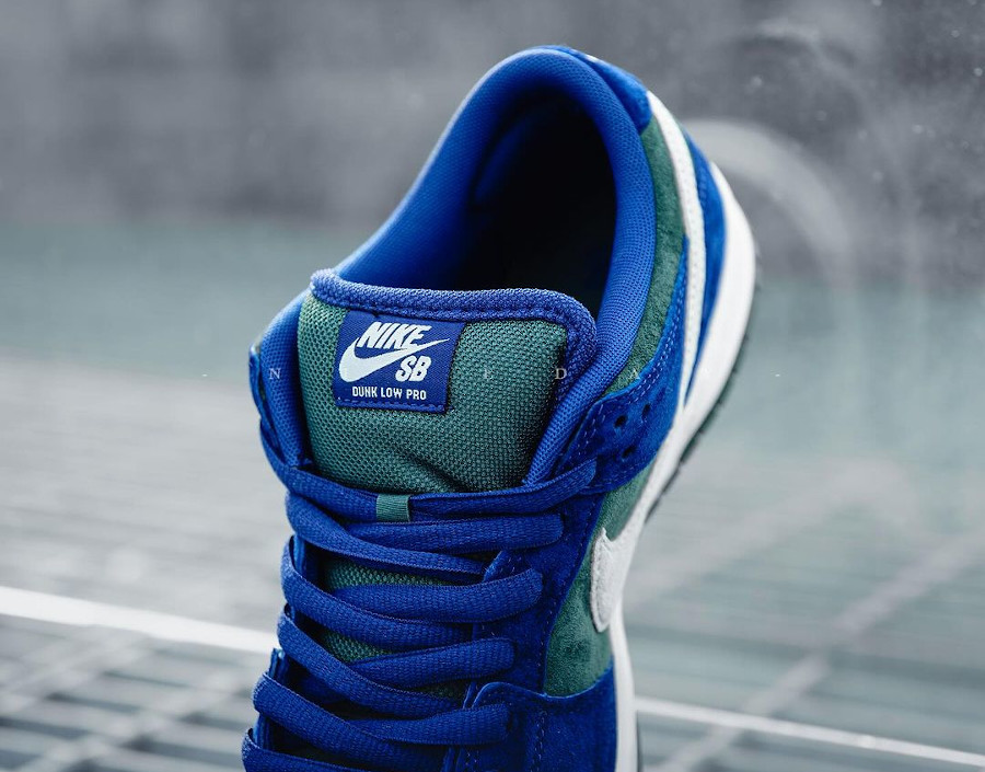 Nike Dunk Low Pro SB en suède bleu et vert 2024 (2)