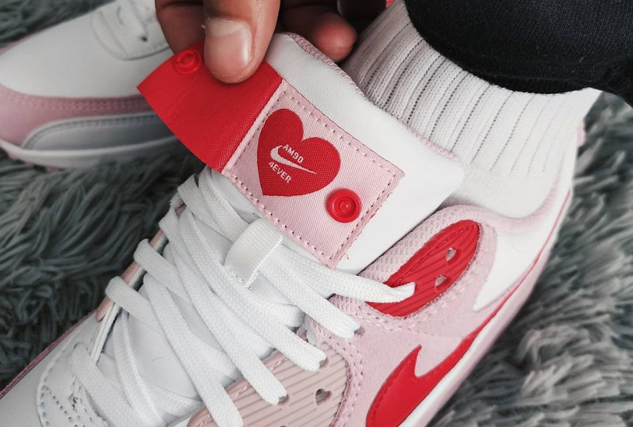 2021 Nike Air Max 1 Valentines Day Love Letter Zanthiago (couv)