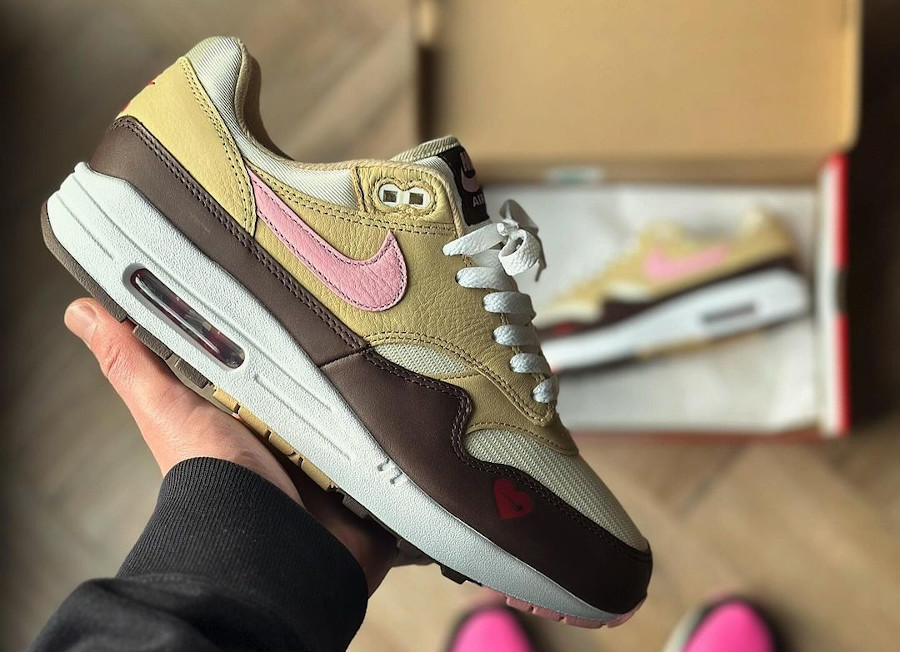 Nike Air Max 1 Valentine's Day 2024