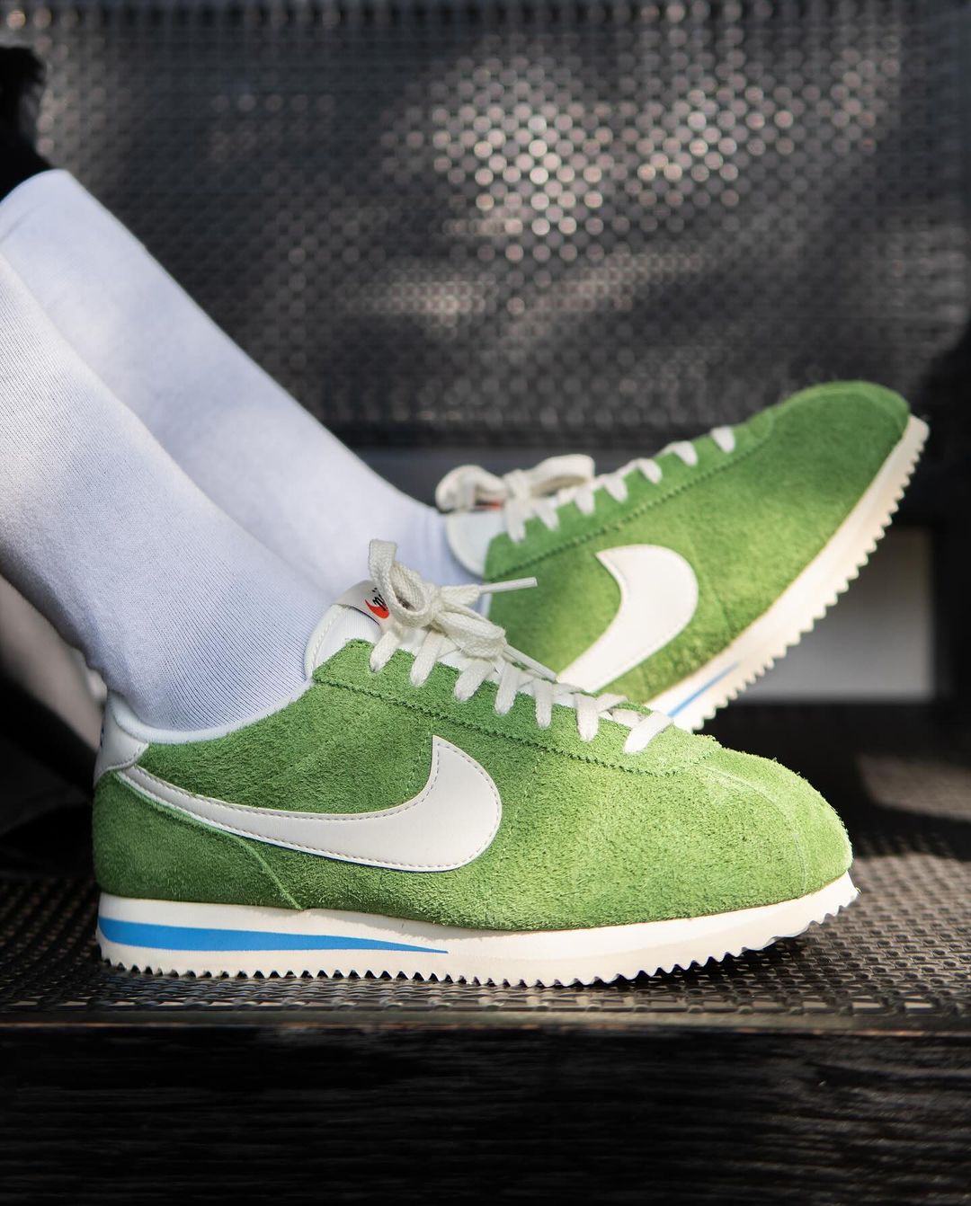 Nike Cortez Vintage Chlorophyll on feet