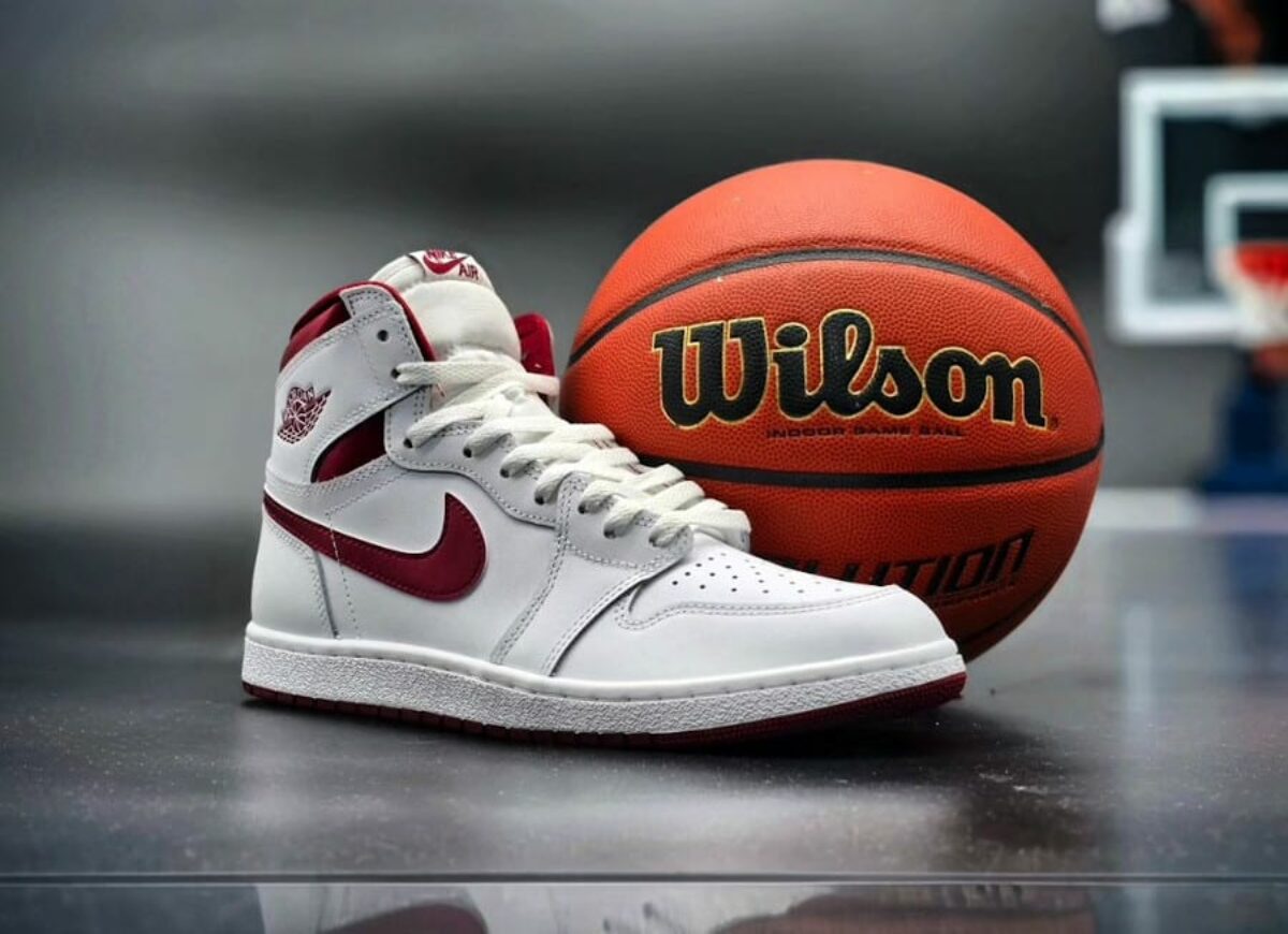 jordan 1 metallic burgundy