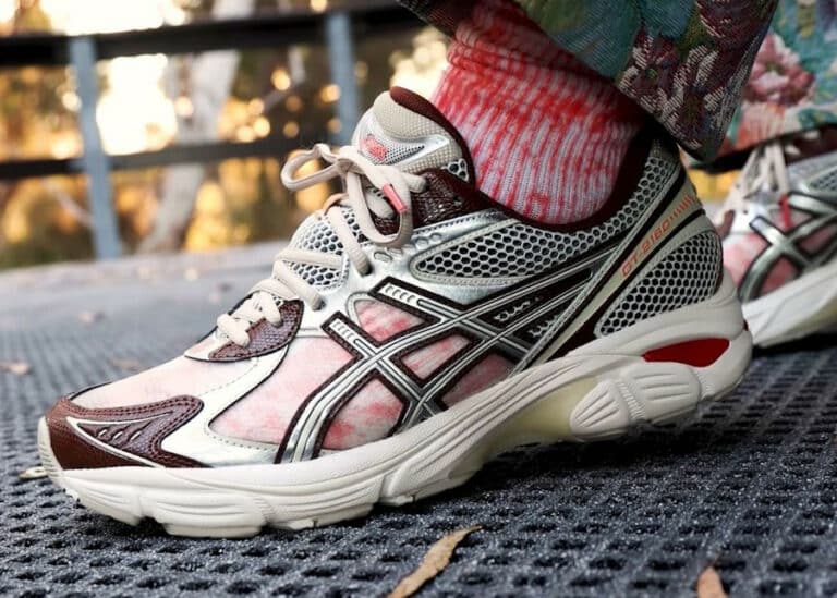 Above the Clouds x Asics GT-2160 Cream Chocolate Brown on feet 1203A654-100