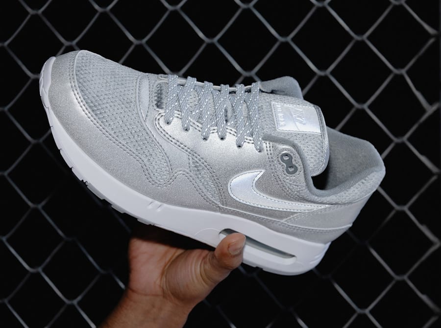 Nike air force max cool grey deals
