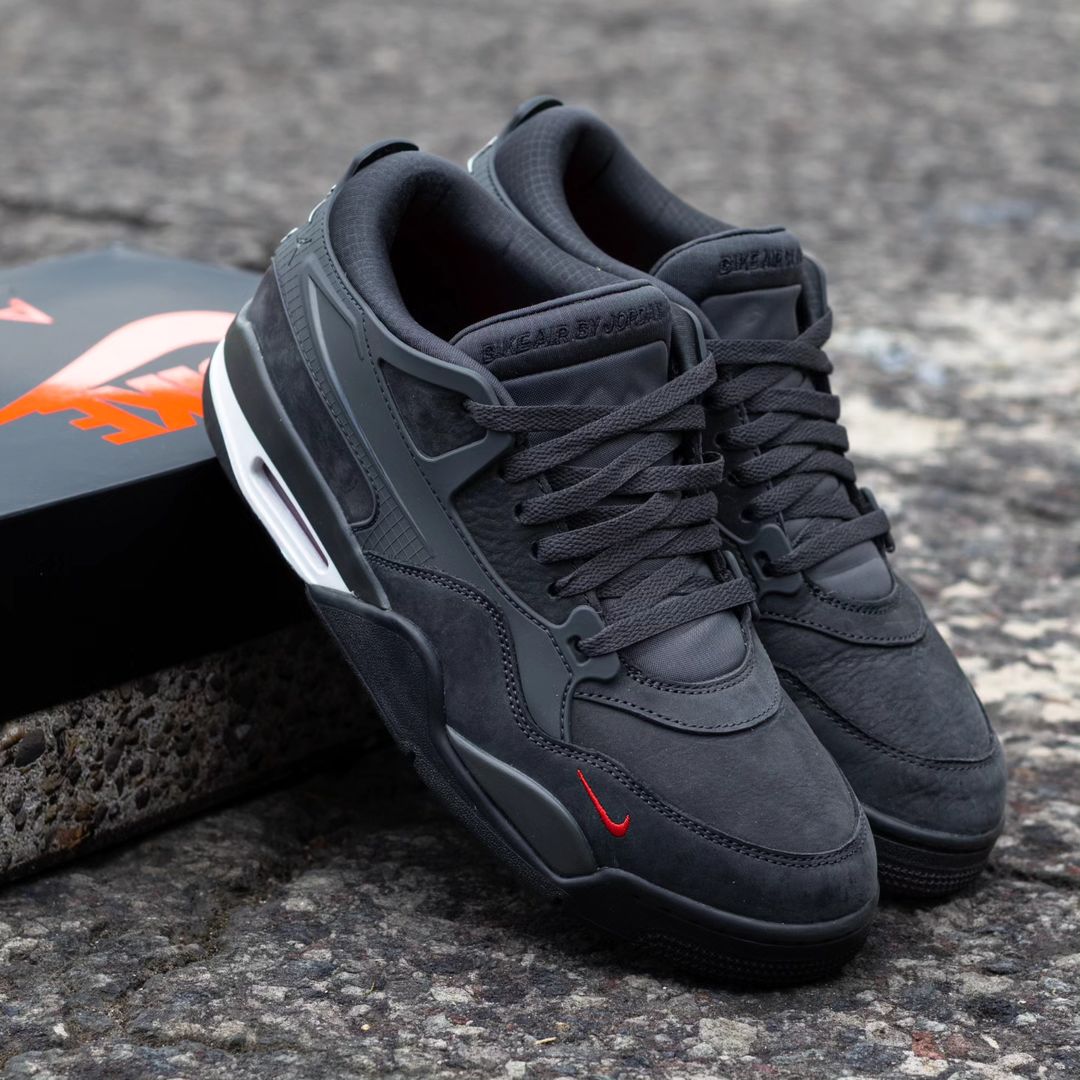 Nigel Sylvester x Air Jordan 4 RM Grise HF4334-004 (3)