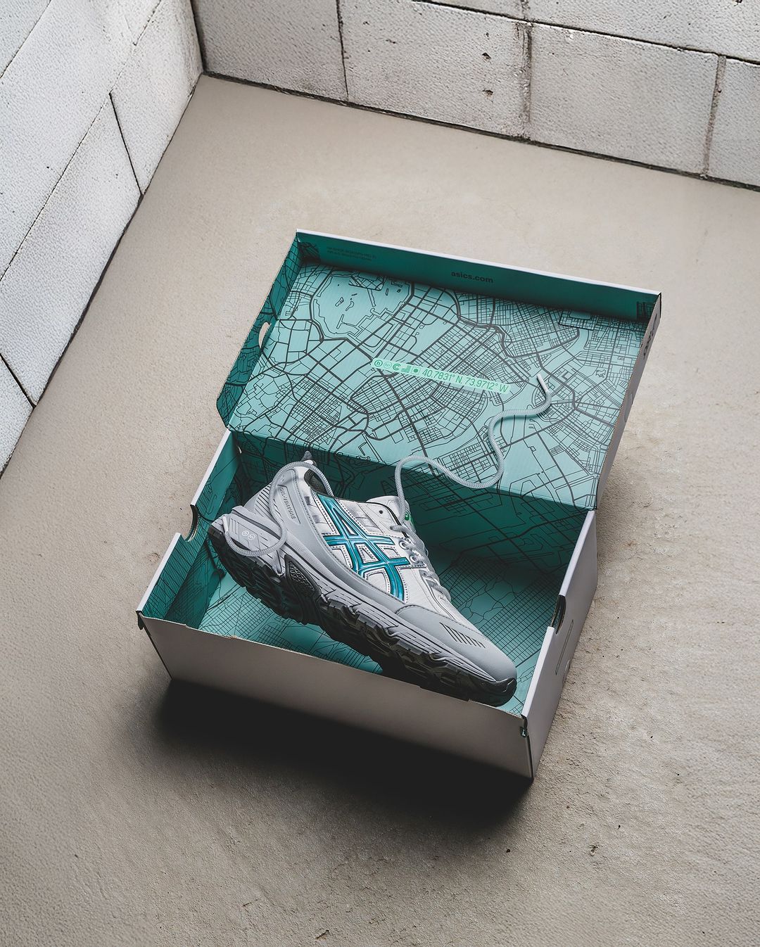 Asics Hidden boîte