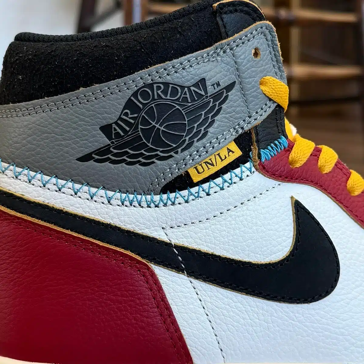 aperçu de la Air Jordan 1 Retro High OG SP Shadow Chigaco (2)