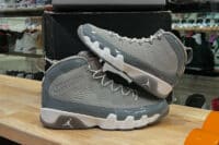Différences entre Jordan 9 Cool Grey 2025 vs 2012 (couv)