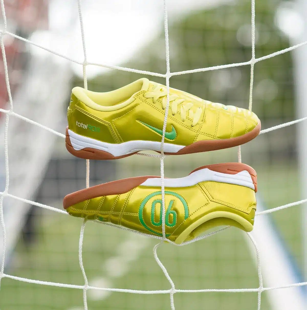 Nike T90 jaune et verte HJ9351-700 (3)