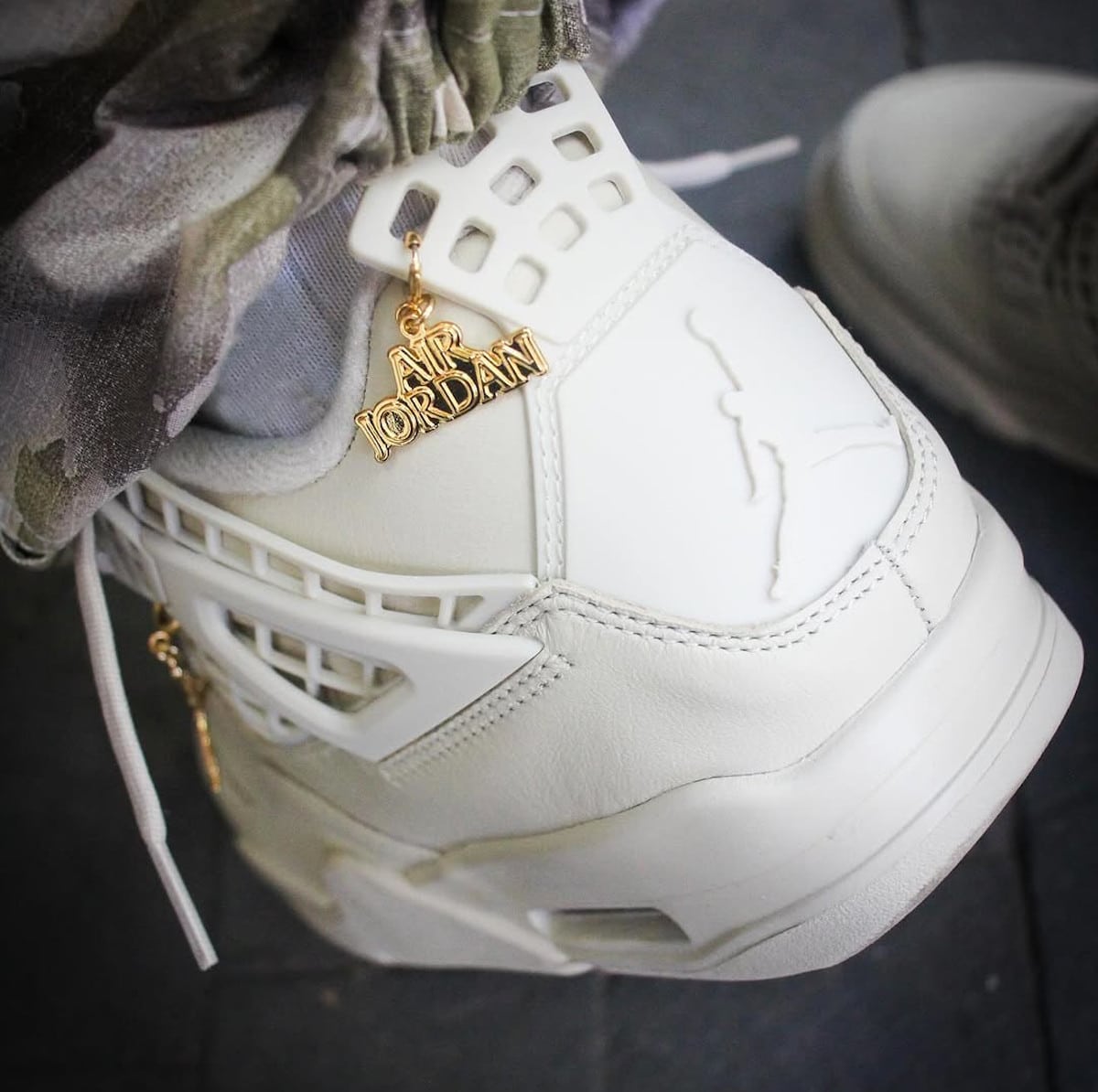 AJ4 Net beige FN7251-200 (2)