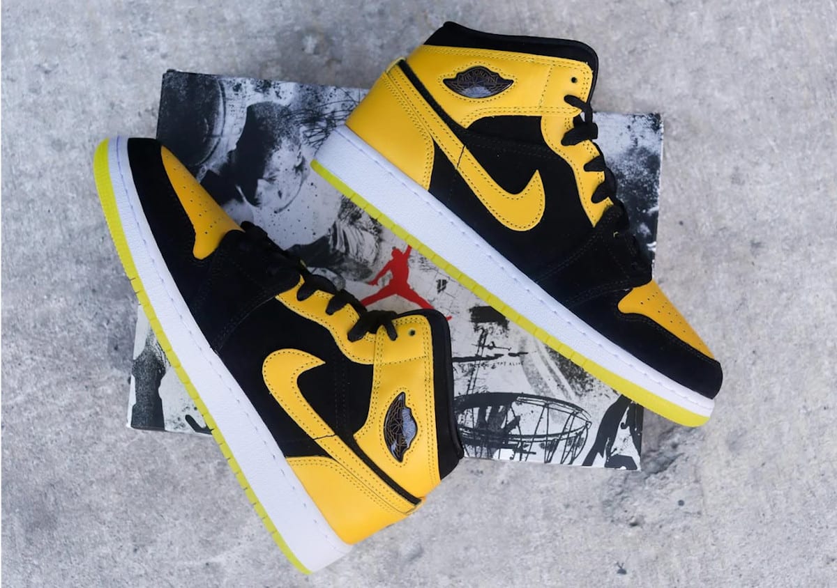 Air Jordan 1 Mid New Love