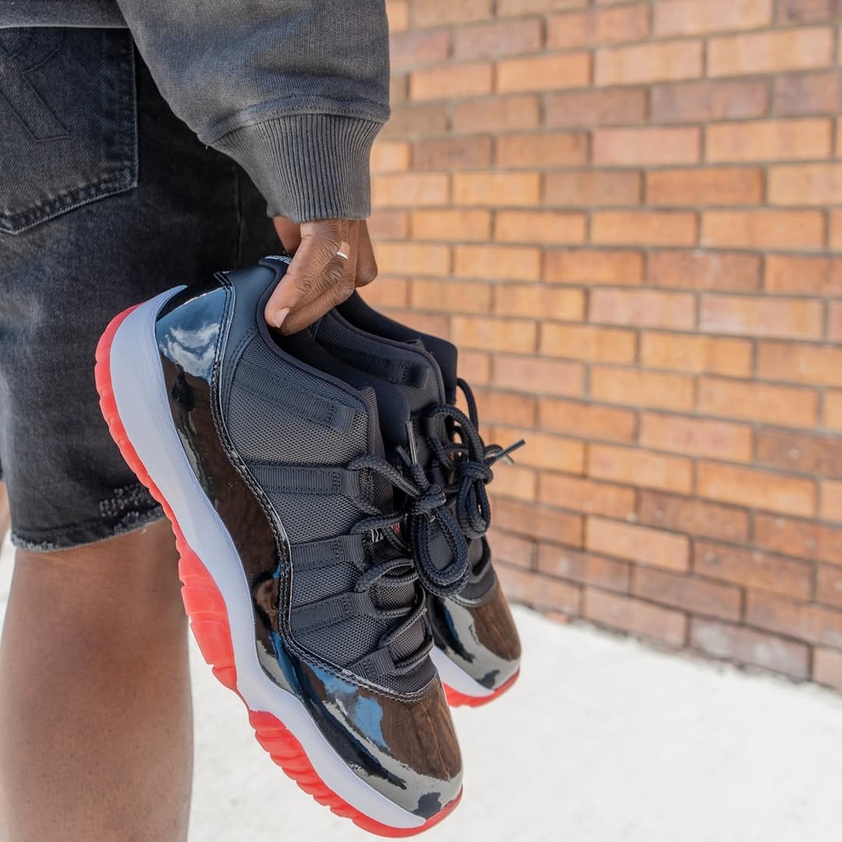 Air Jordan 11 Low Bred