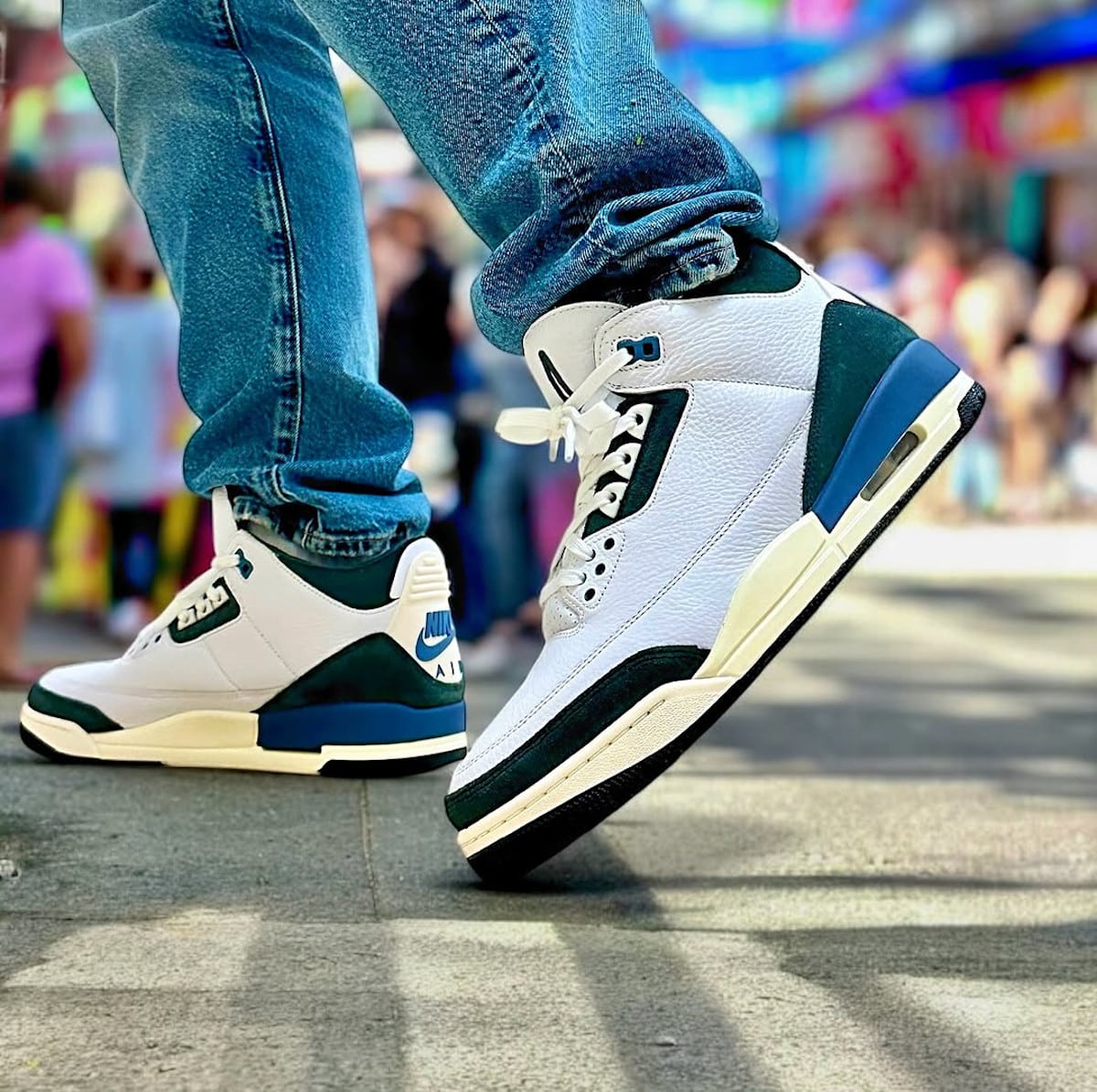 Air Jordan 3 Diffused Blue HV8571-100 (1)