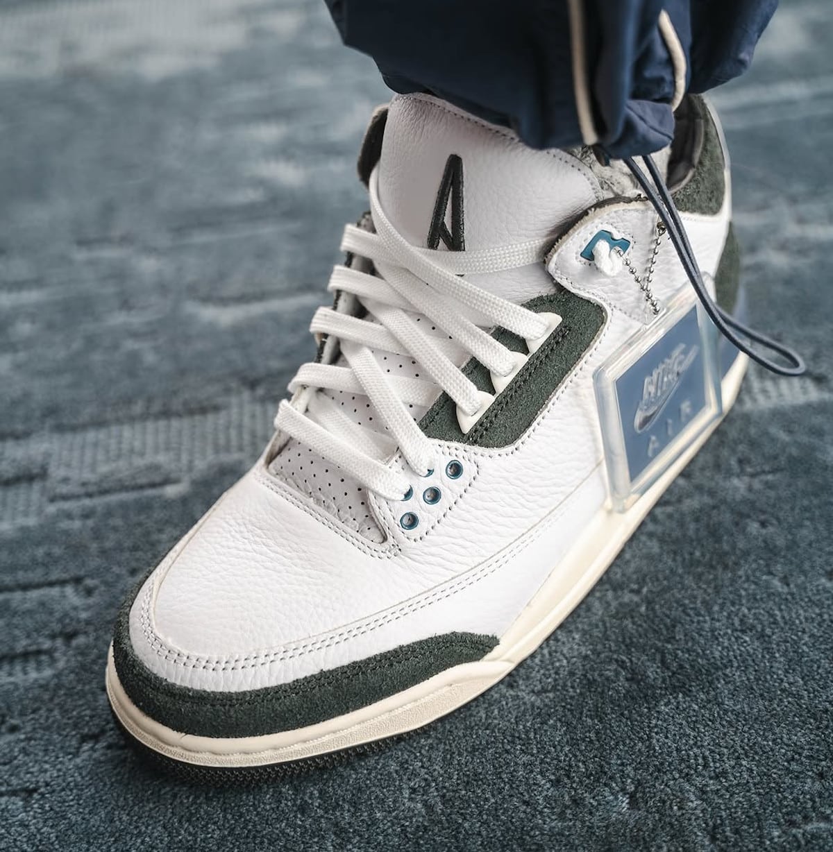 For The Love Air Jordan 3 x A Ma Maniére HV8571-100 (3)