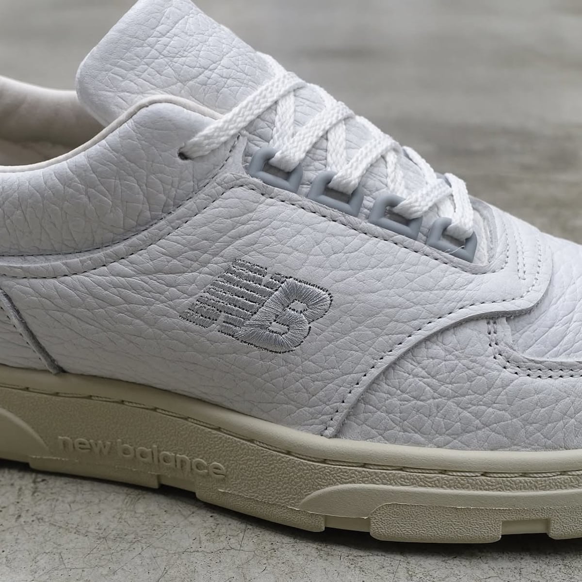 New Balance Allerdale blanche UADWWHI (1)