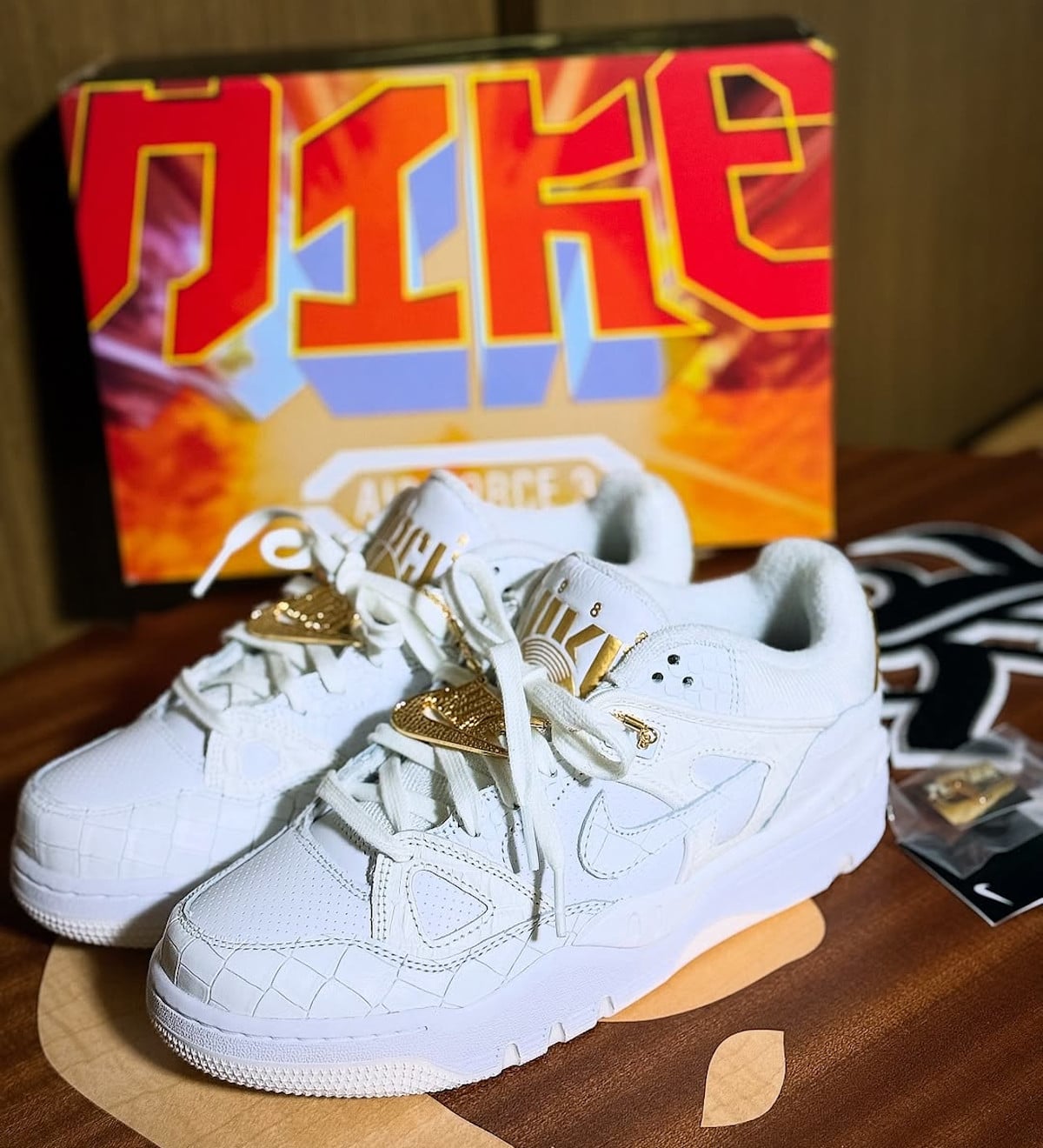Nike Air Force 3 Low blanche et dorée HF7630-100 (4)