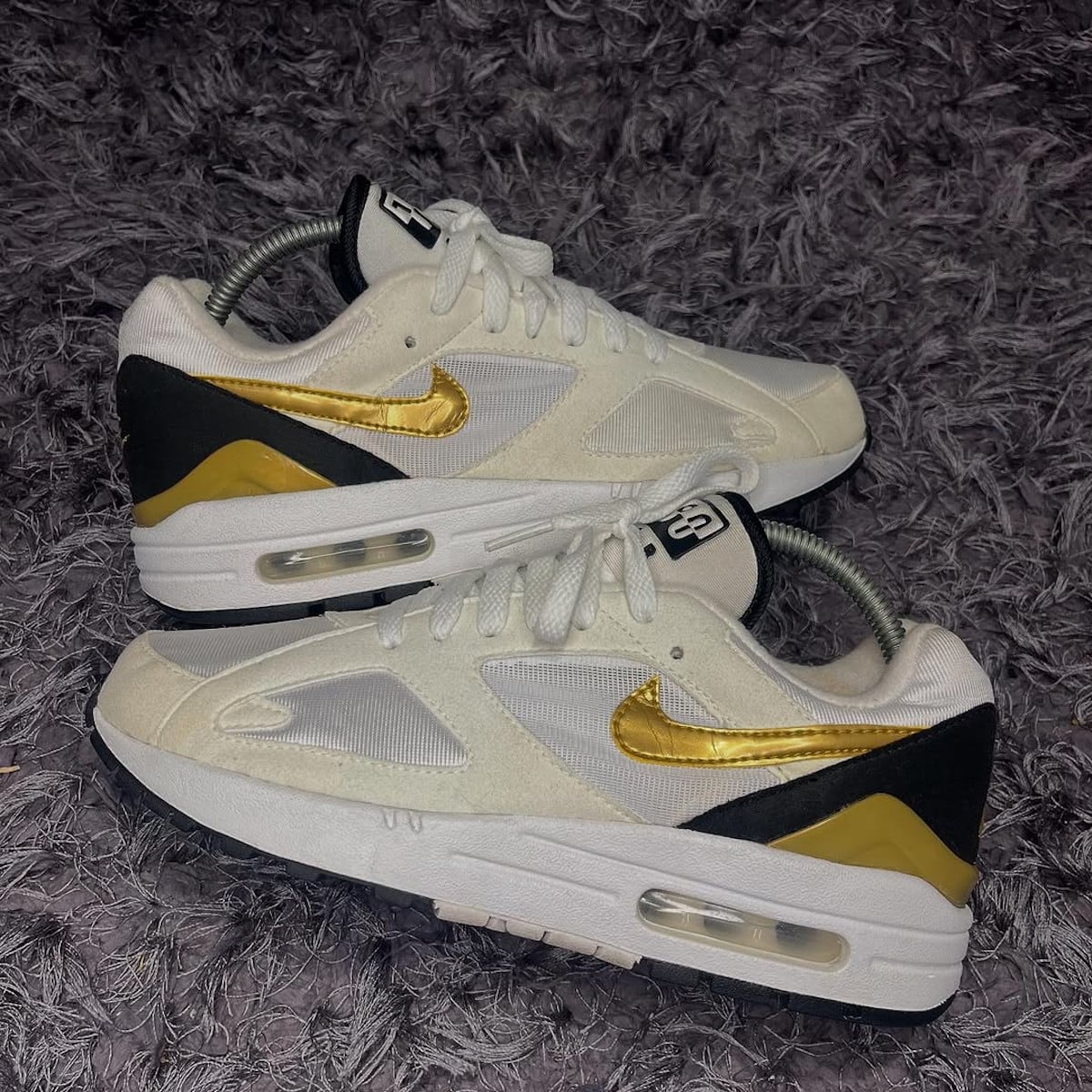 Nike Air Max 1180 Metallic Gold (5)