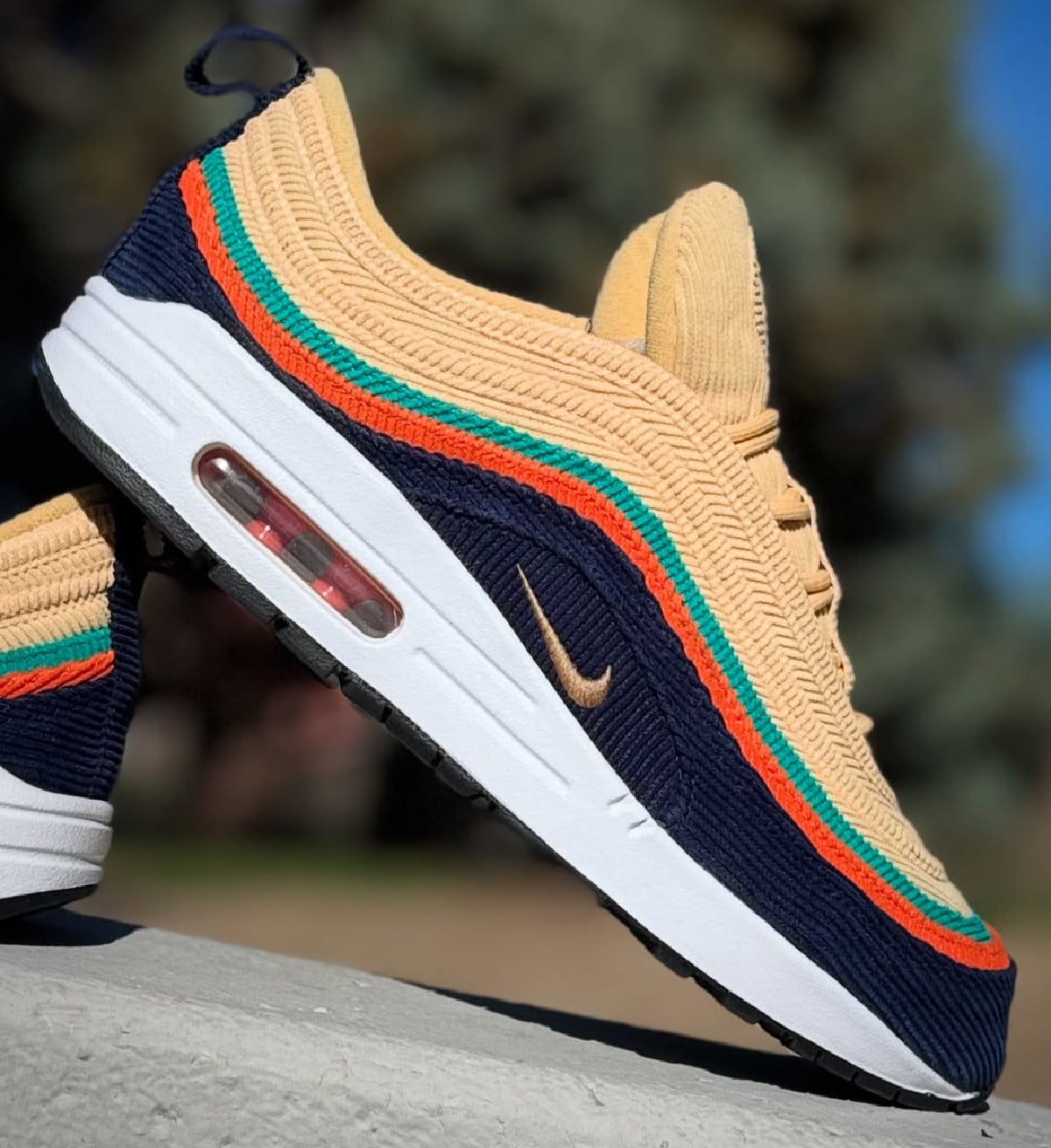 Nike Air Max 197 Obsidian Celestial Gold Starfish (1)
