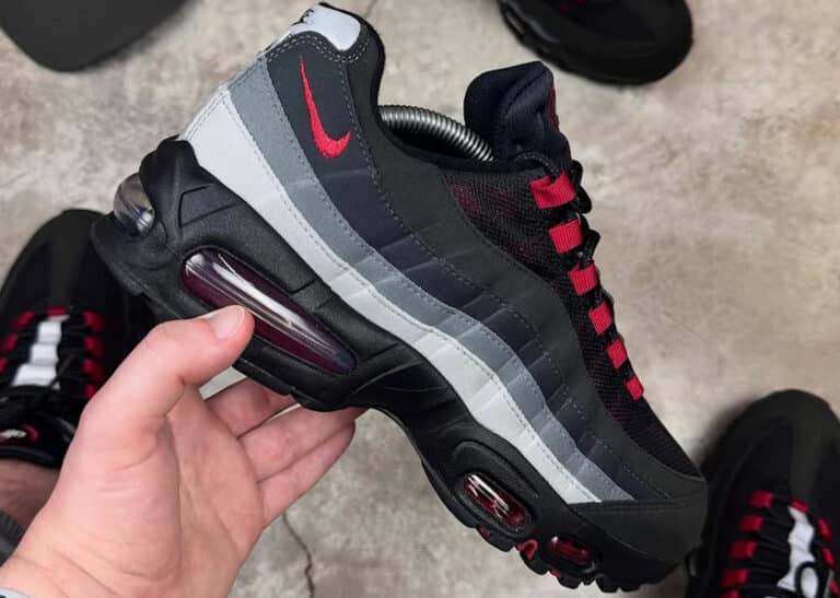 Nike Air Max 95 Les Reds HM4830-001 (couv)
