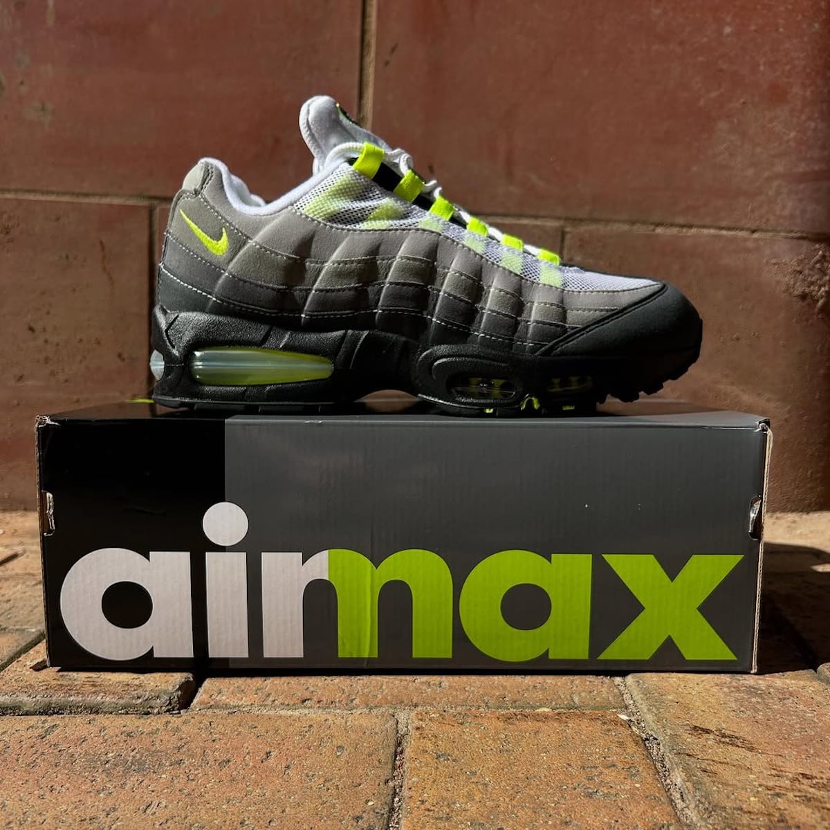 Nike Air Max 95 Yellow Gradation 30 ans HM4740-001 (1)