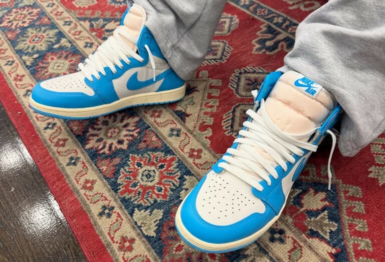 Air Jordan 1 High OG UNC Reimagined DZ5485-402 (couv)