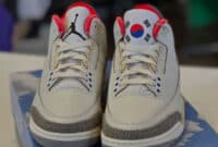 Air Jordan 3 Seoul 2.0 IB1482-100 (couv)