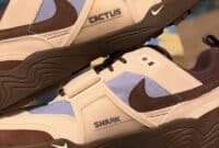 Travis Scott x Nike Zoom Field Jaxx Pale Ivory and Leche Blue (couv)