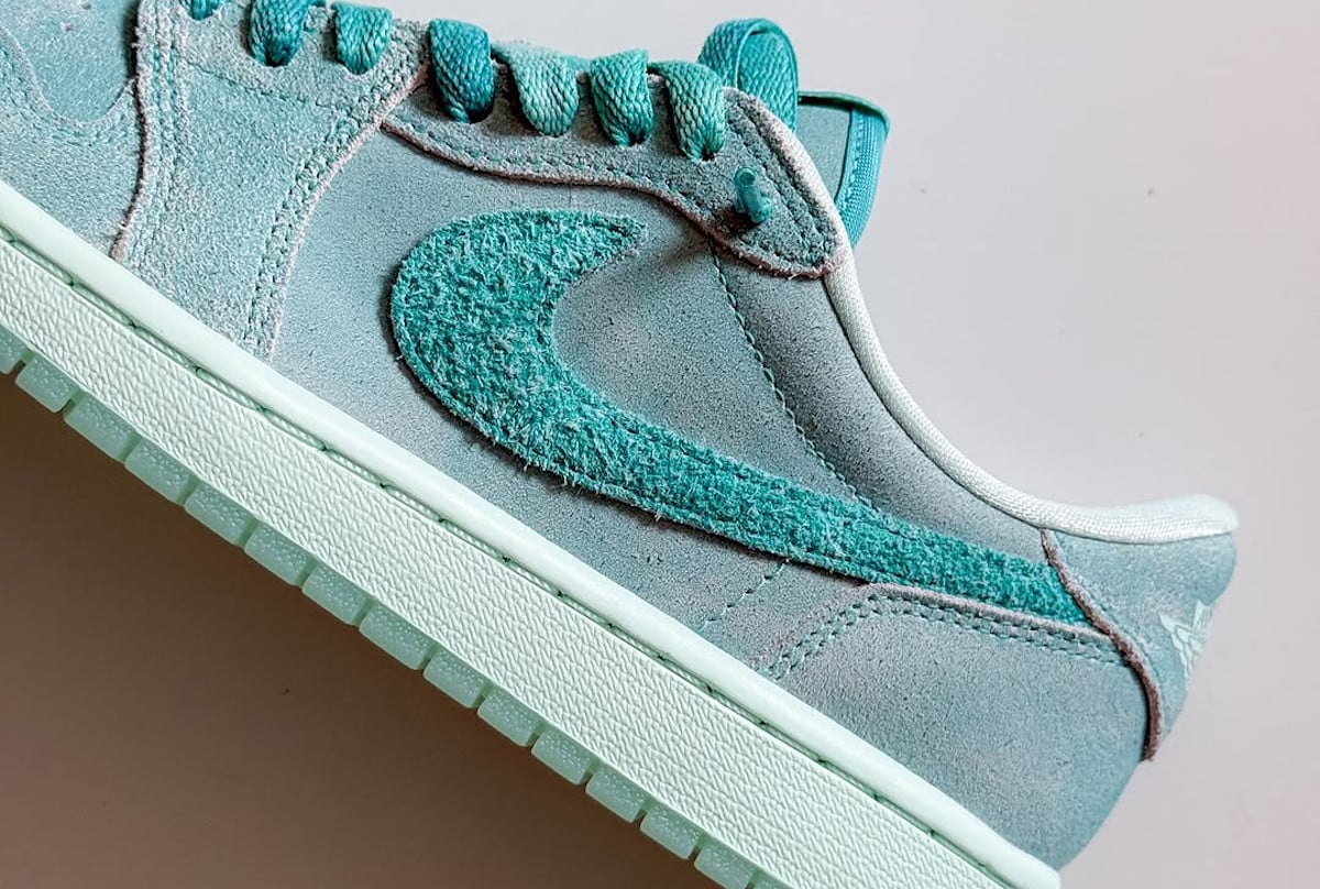 Air Jordan 1 Low Washed Teal HQ8111-300 Sneakers actus (couv)