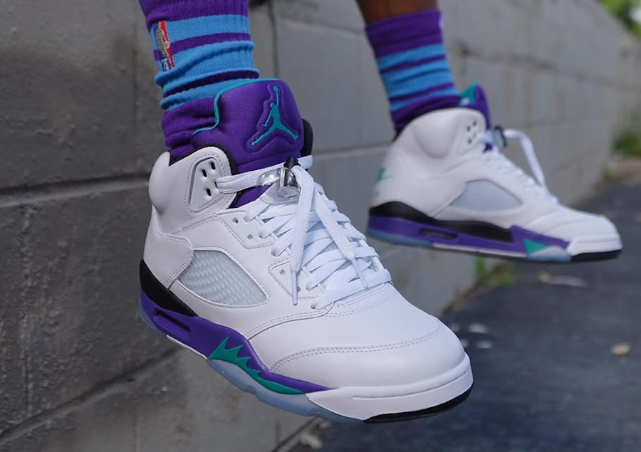 Air Jordan 5 Retro Grape 2025 on feet HQ7978-100 (couv)