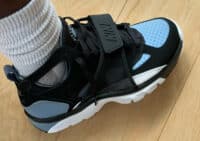 Nike Air Trainer Huarache Cool Blue 2025 IH4470‑001 (couv)