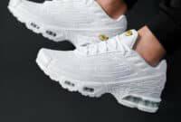 Nike TN3 blanche CW1417-100 (couv)