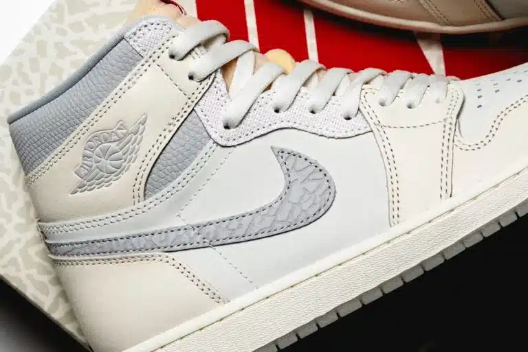 Air Jordan 1 High Sail Red Elephant Swoosh IH4363-100 (couv)