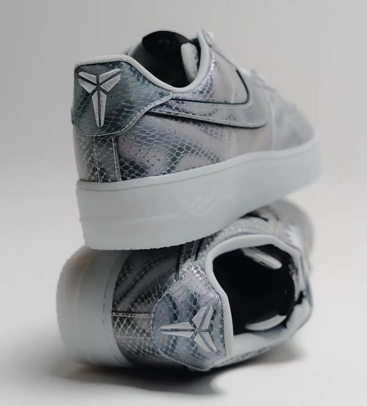 Nike Air Force 1 Low x Kobe Bryant Lenticular II3925-400 (1)