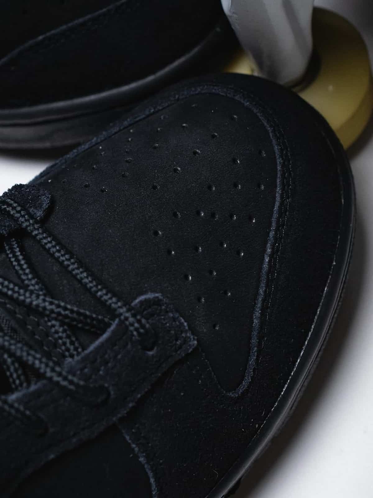 Nike Dunk Low Retro SE Triple Black Suede IB6651-001 (2)