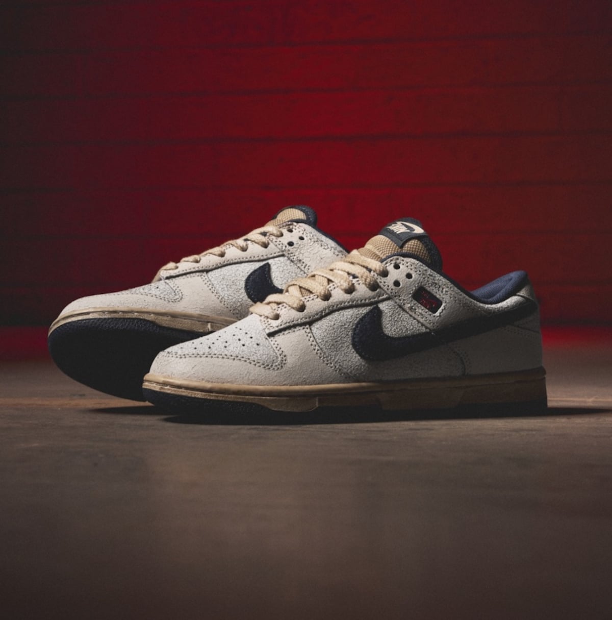Nike Dunk Low Stranger Things Phantom Midnight navy IH6766-001 (1)