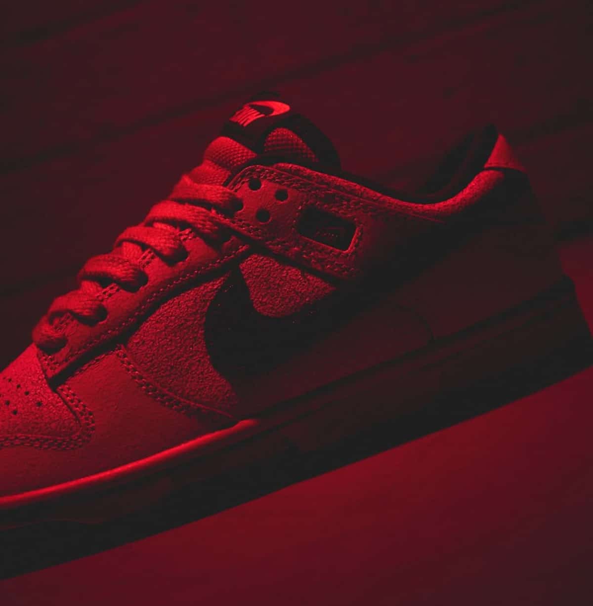 Nike Dunk Low Stranger Things Phantom Midnight navy IH6766-001 (2)