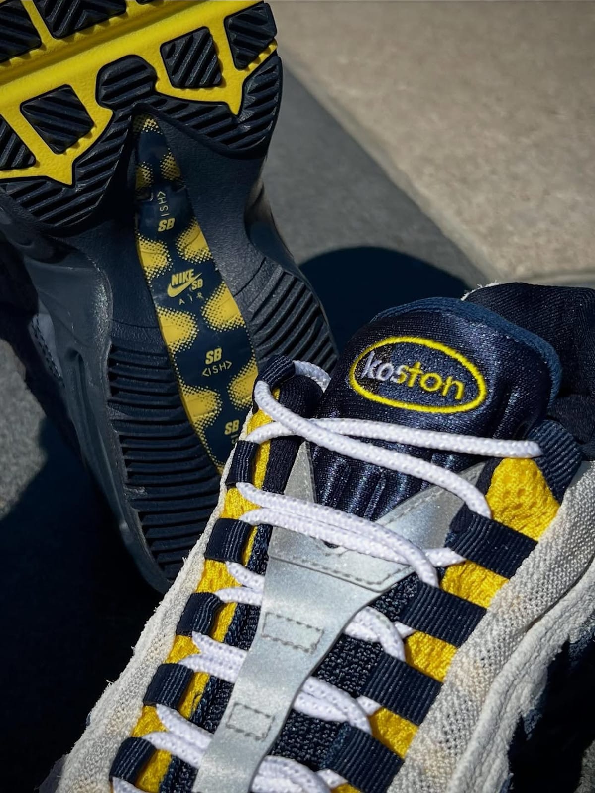 Nike SB AM95 Eric Koston bleu marine et jaune HQ8492-400 (4)