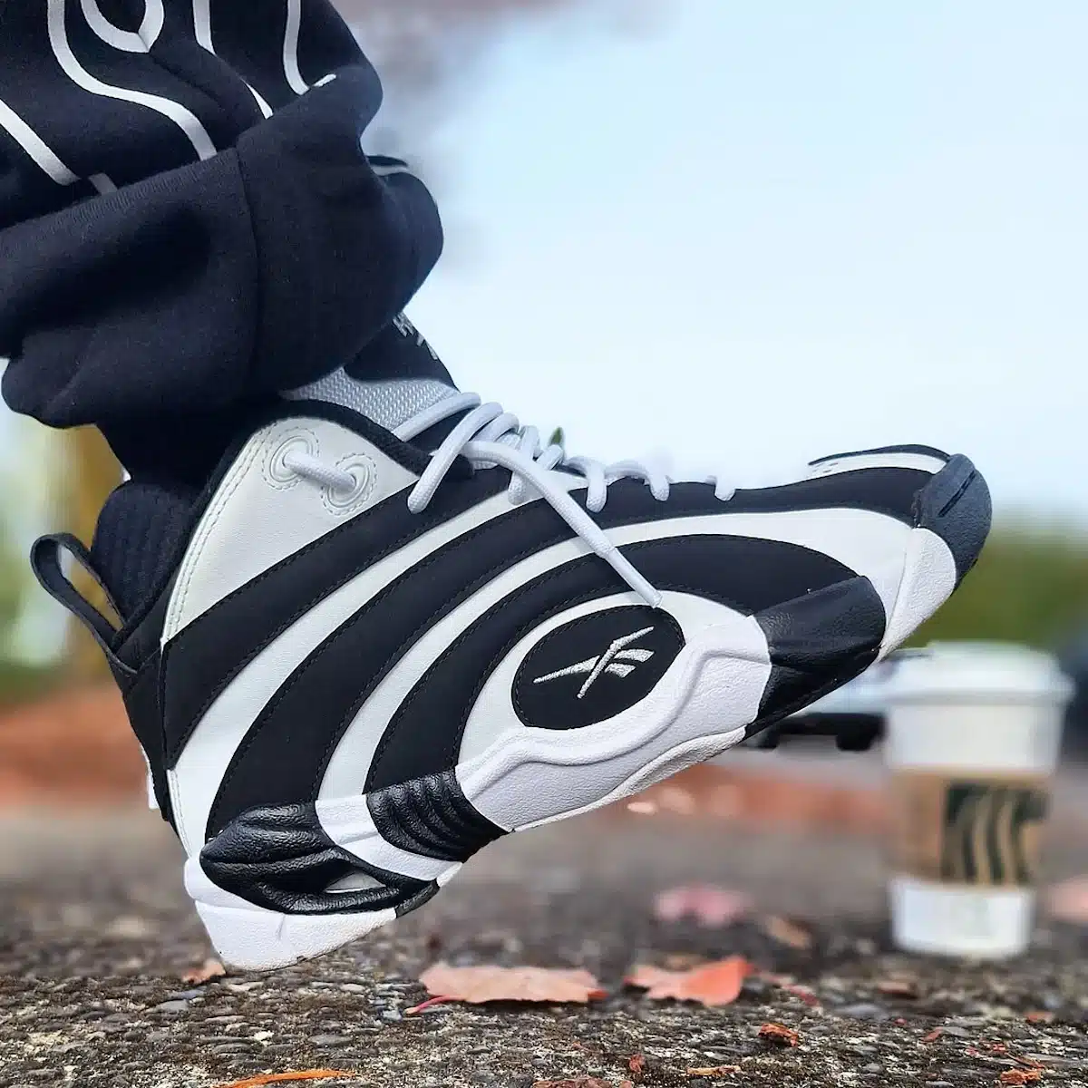Reebok Shaqnosis OG White Black (2)