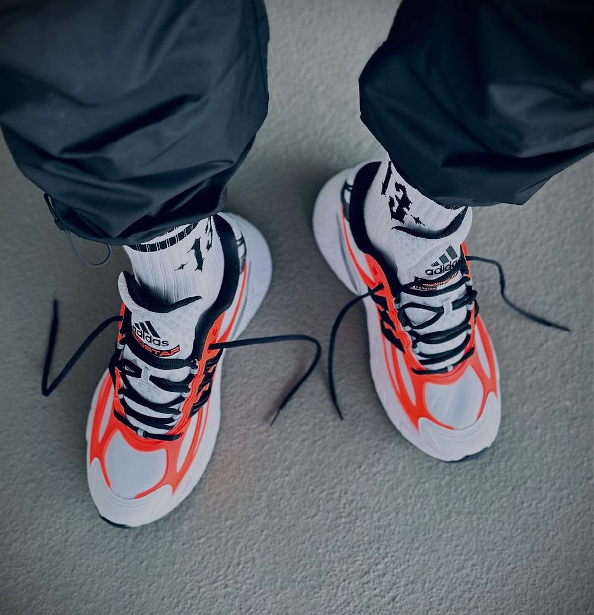 adidas Adistar XLG 2.0 Solar Orange HQ7468 (1)