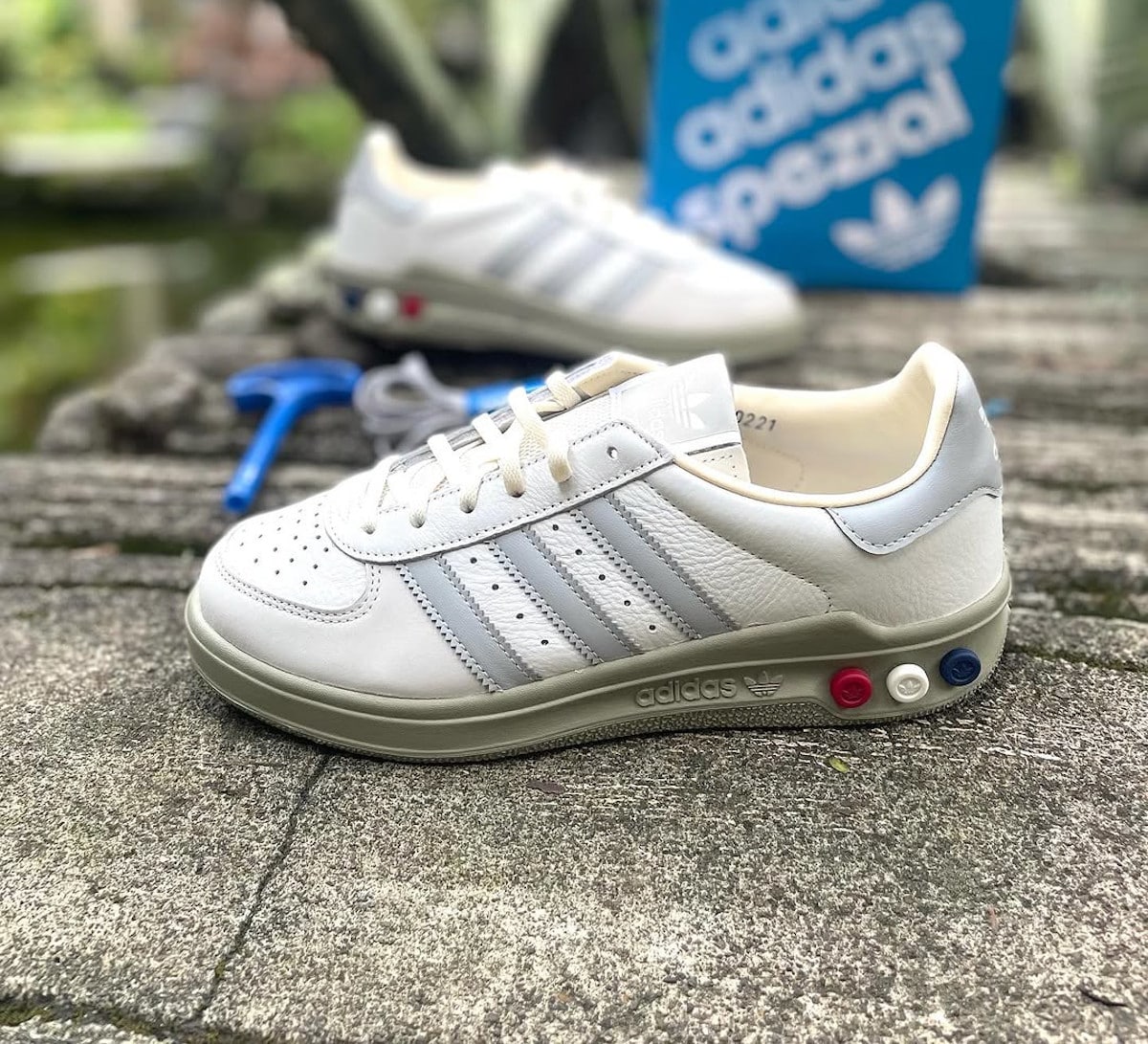 adidas GS II SPZL Crystal White JR1554 (4)