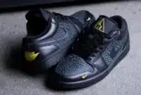 Air Jordan 1 Low Black Elephant Print IM6568-010 (couv)