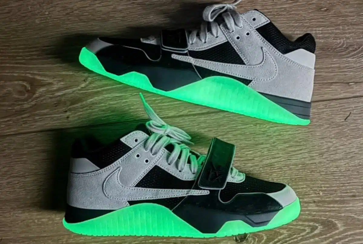 Jordan Jumpman Jack Chase B phosphorescentes (couv)