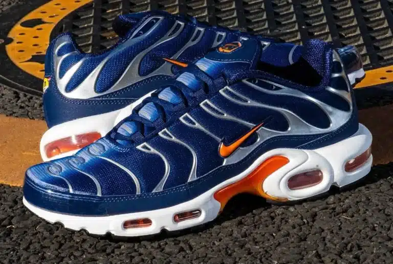 Nike TN Syracuse IQ0286-410 (couv)