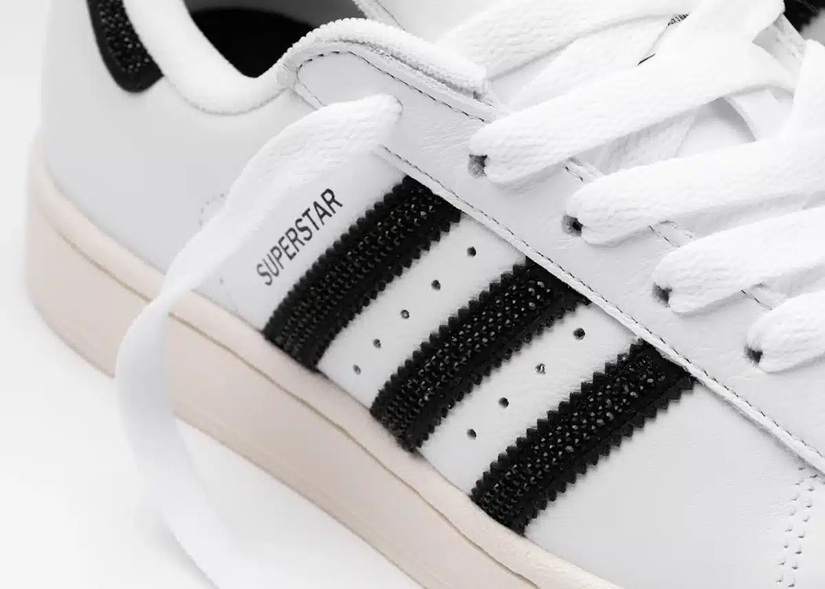 adidas Superstar II blanche et noire avec des strass HQ2285 (couv)