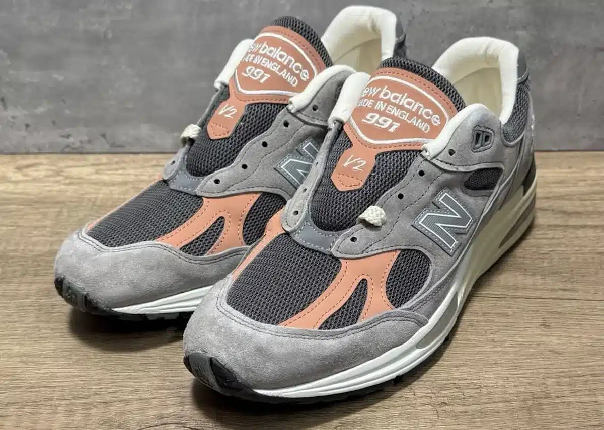 New-Balance-991v2-Elephant-Skin-couv