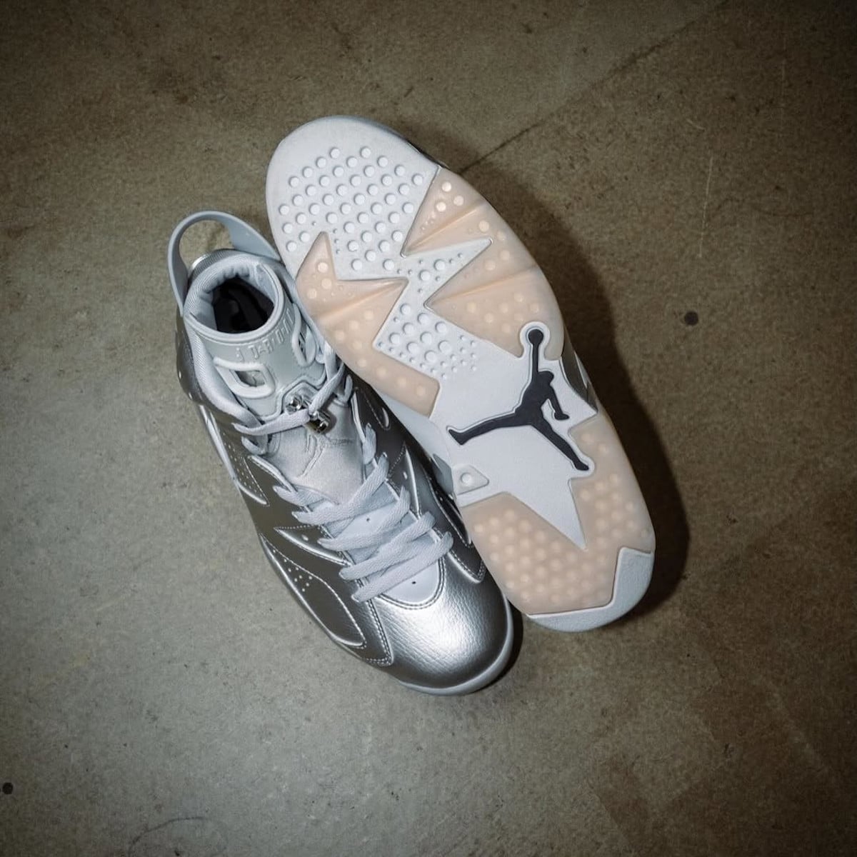 Air Jordan 6 PSG argentée Metallic Silver IQ5135-001 (4)