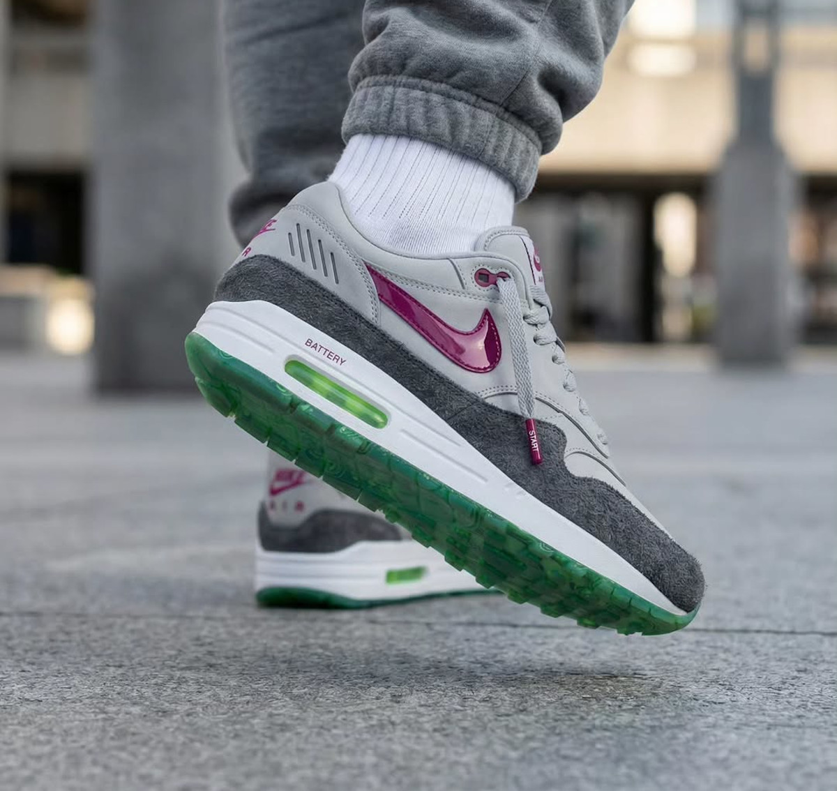 Nike Air Max 1 IA console portable 1989 (5)